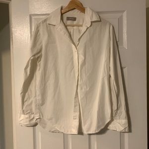 Everlane Button Down - crisp white cotton